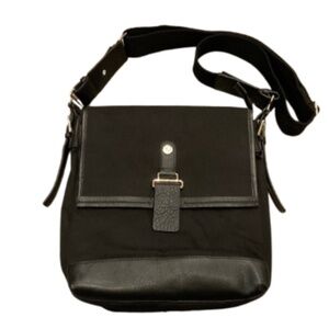 GIORGIO ARMANI  Messenger Bag Black